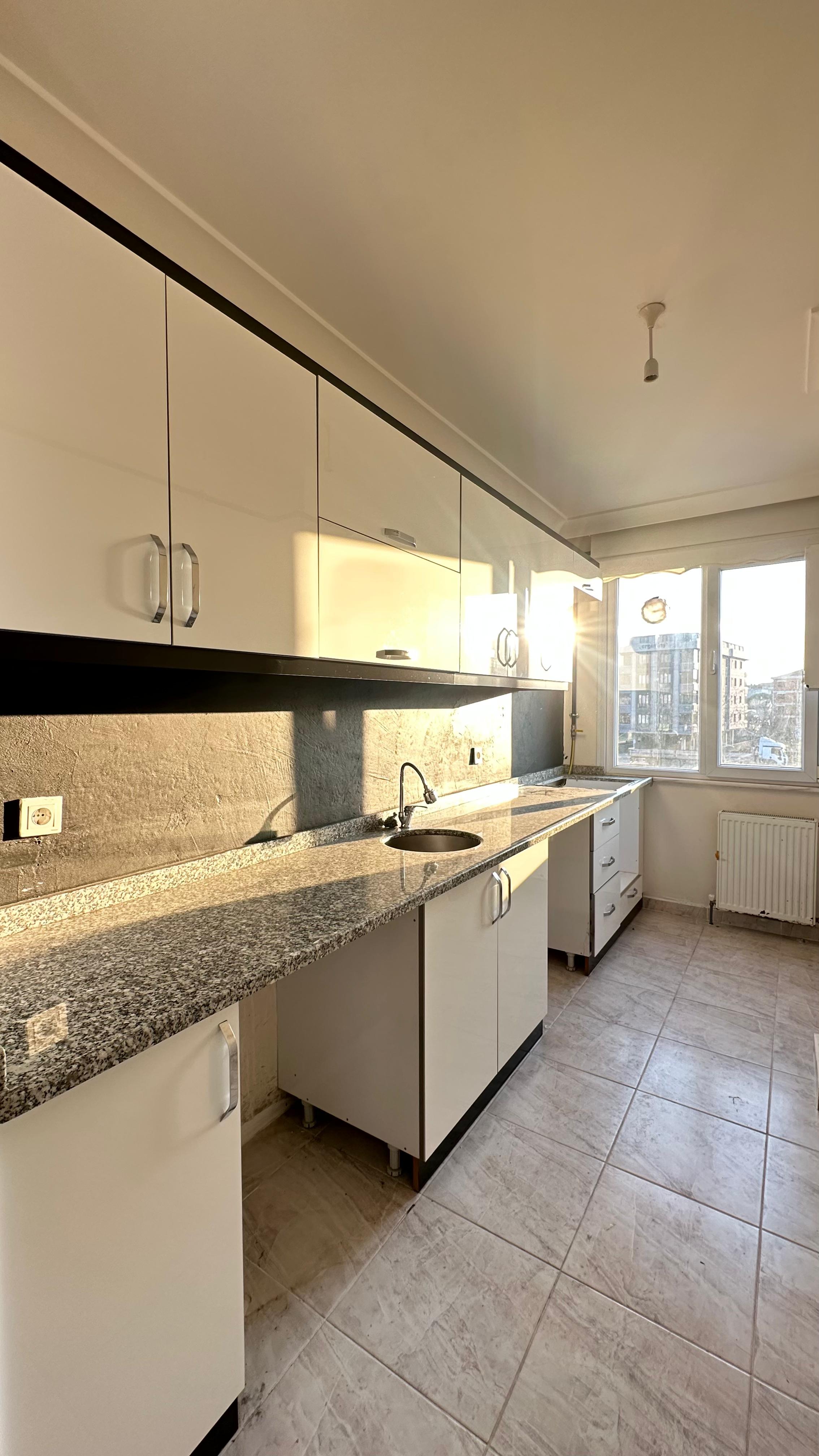 SATILIK 2+1 ARA KAT 75 M2 OSMANGAZİ MAHALLESİ - İSTANBUL SANCAKTEPE fotoğraf 4